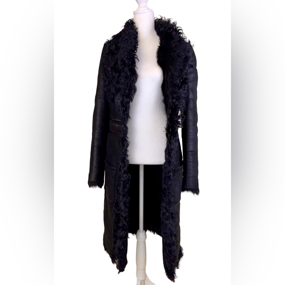 ROBERTO CAVALLI EXTRA LONG SHEARLING COAT IN BLACK - Picture 10 of 15